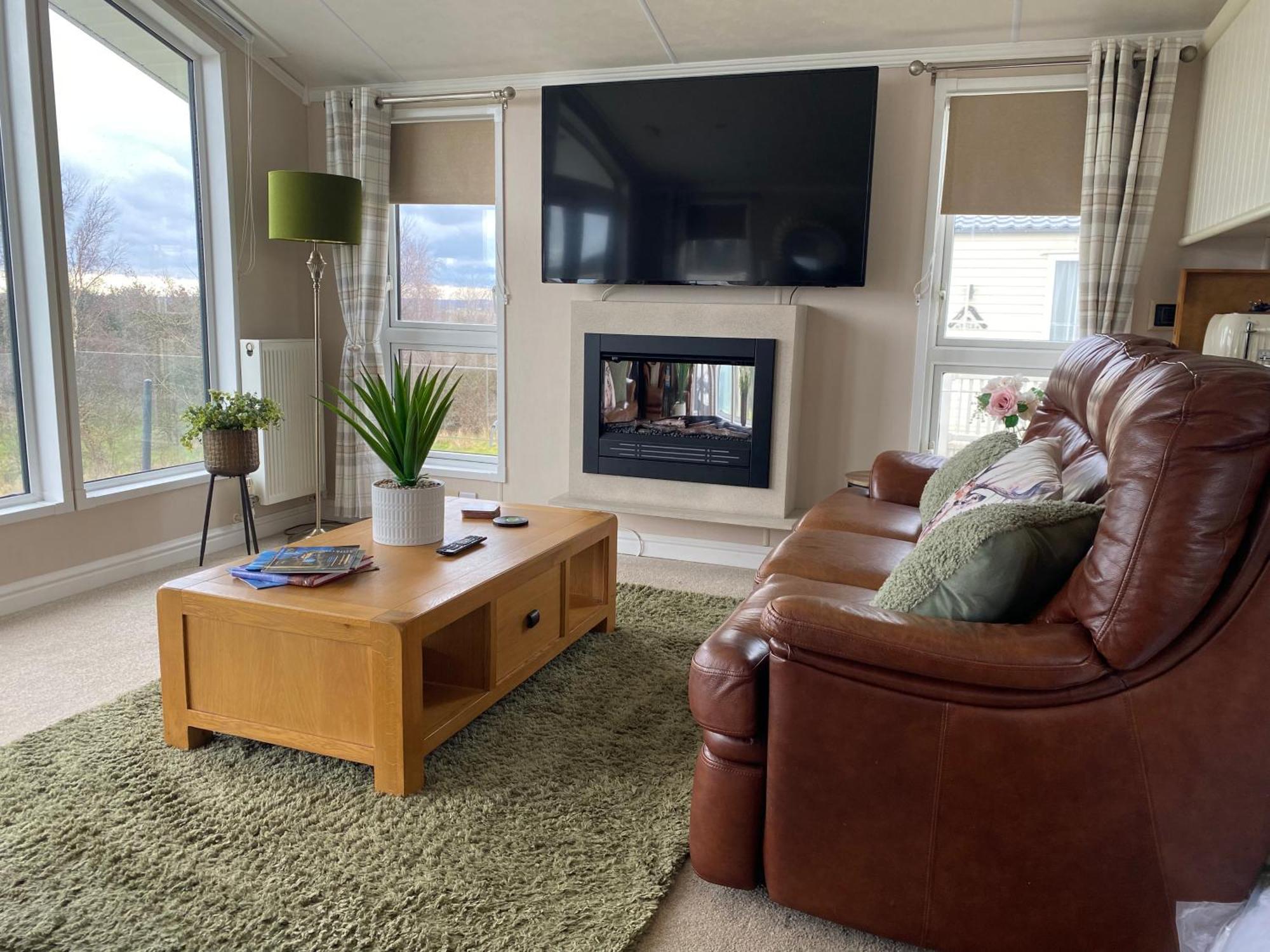 Hot Tub With Panoramic Views & Free Golf Swarland